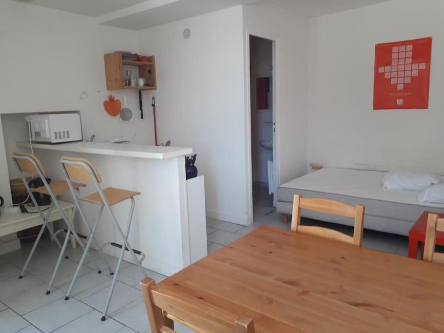 נאנט Studio Coeur De Ville Proche Gare Parking Tram מראה חיצוני תמונה