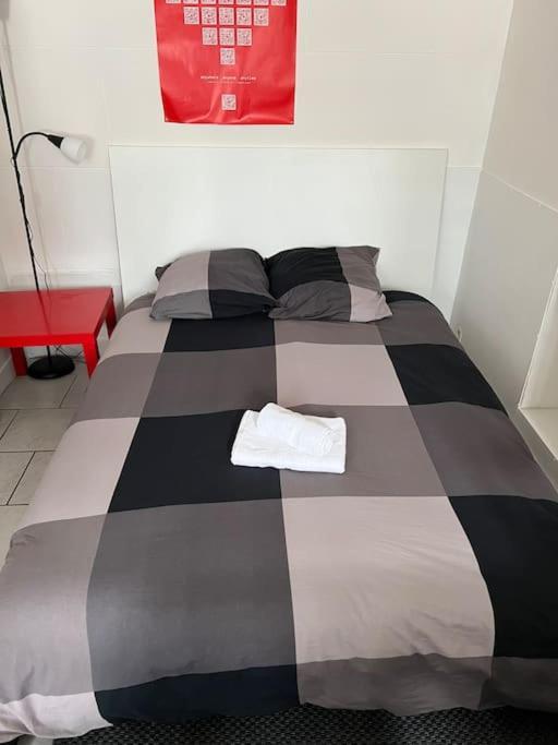 נאנט Studio Coeur De Ville Proche Gare Parking Tram מראה חיצוני תמונה
